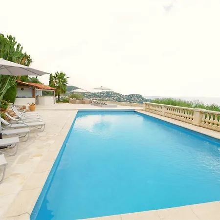 Holiday home Le Trayas Superieur