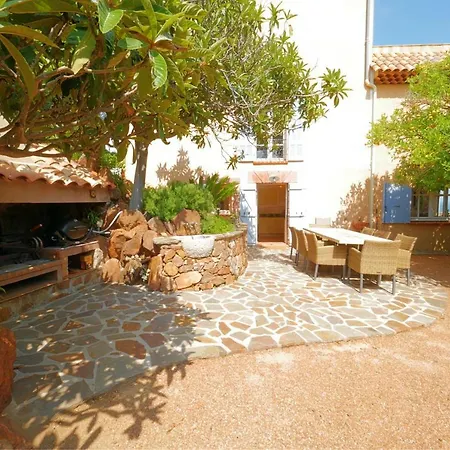 Holiday home Le Trayas Superieur *