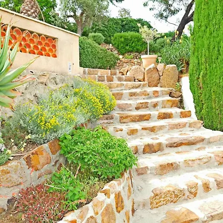 Holiday home Le Trayas Superieur
