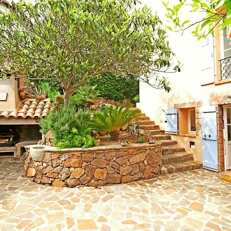 Holiday home Le Trayas Superieur